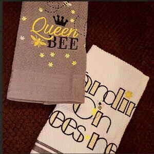 Custom Embroidered Kitchen Towel Set